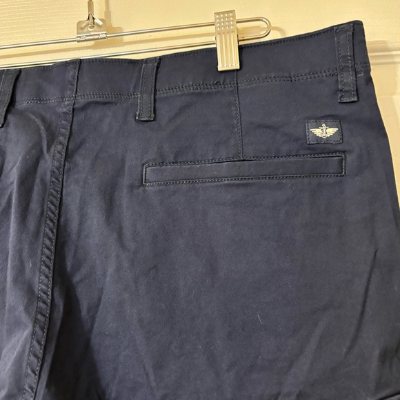 Docker's Men’s Flex Comfort Cargo Shorts size 36 Navy Blue - Picture 3 of 9